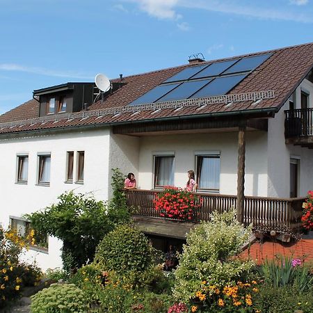 Gaestehaus Fidelis Grafenwiesen Exterior photo